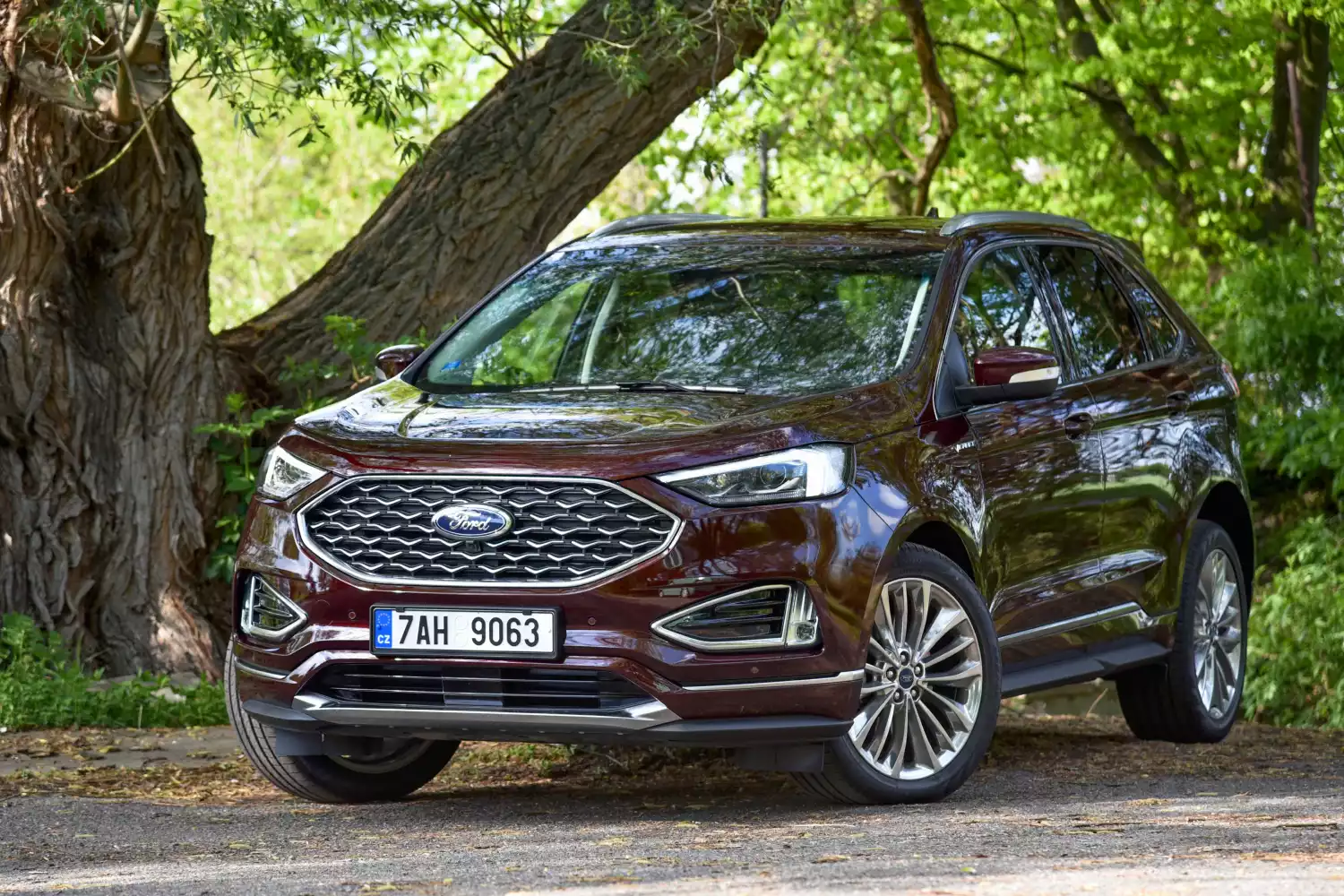 Ford Edge rear storage