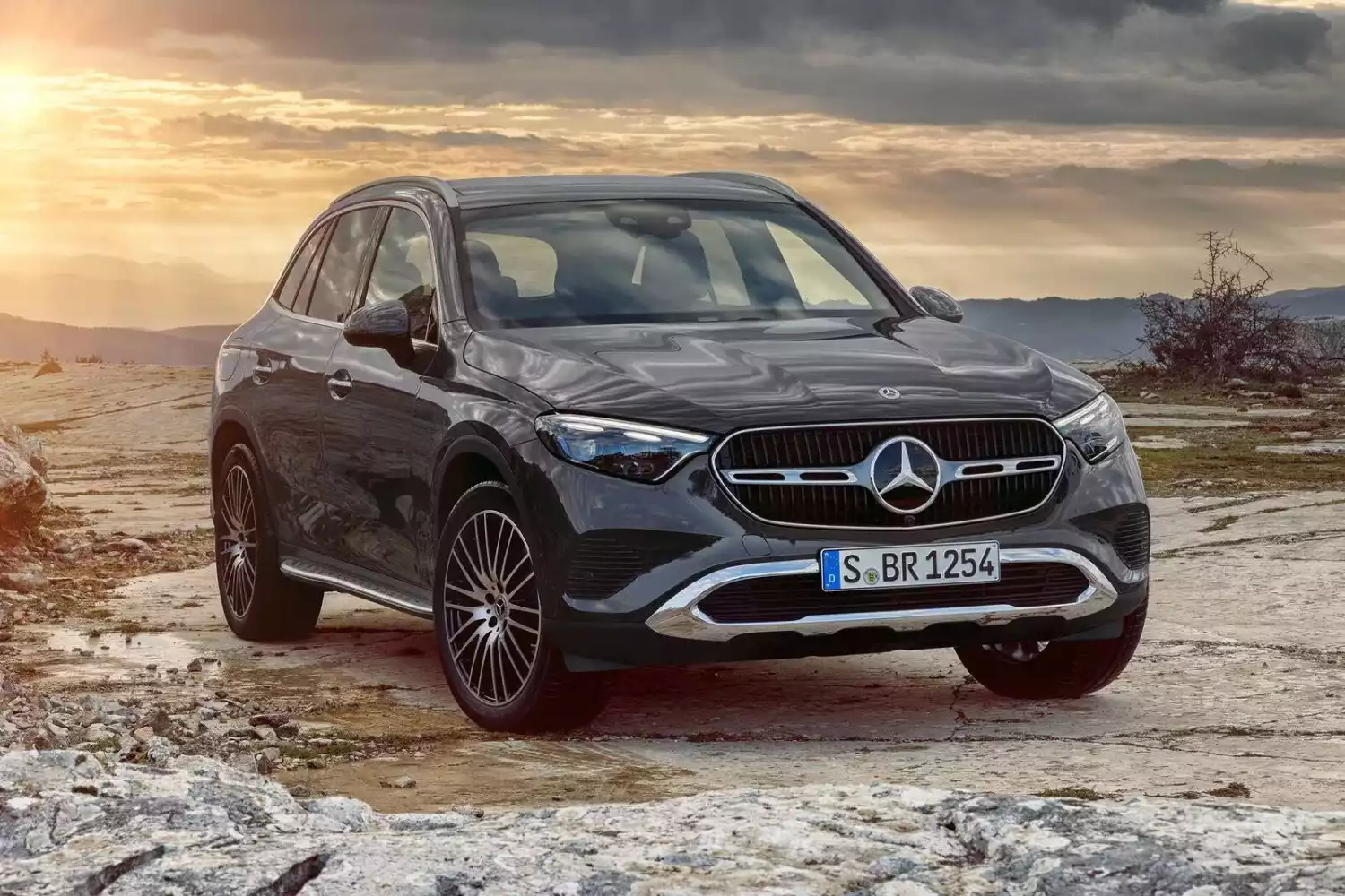 Mercedes-Benz GLC organization ideas