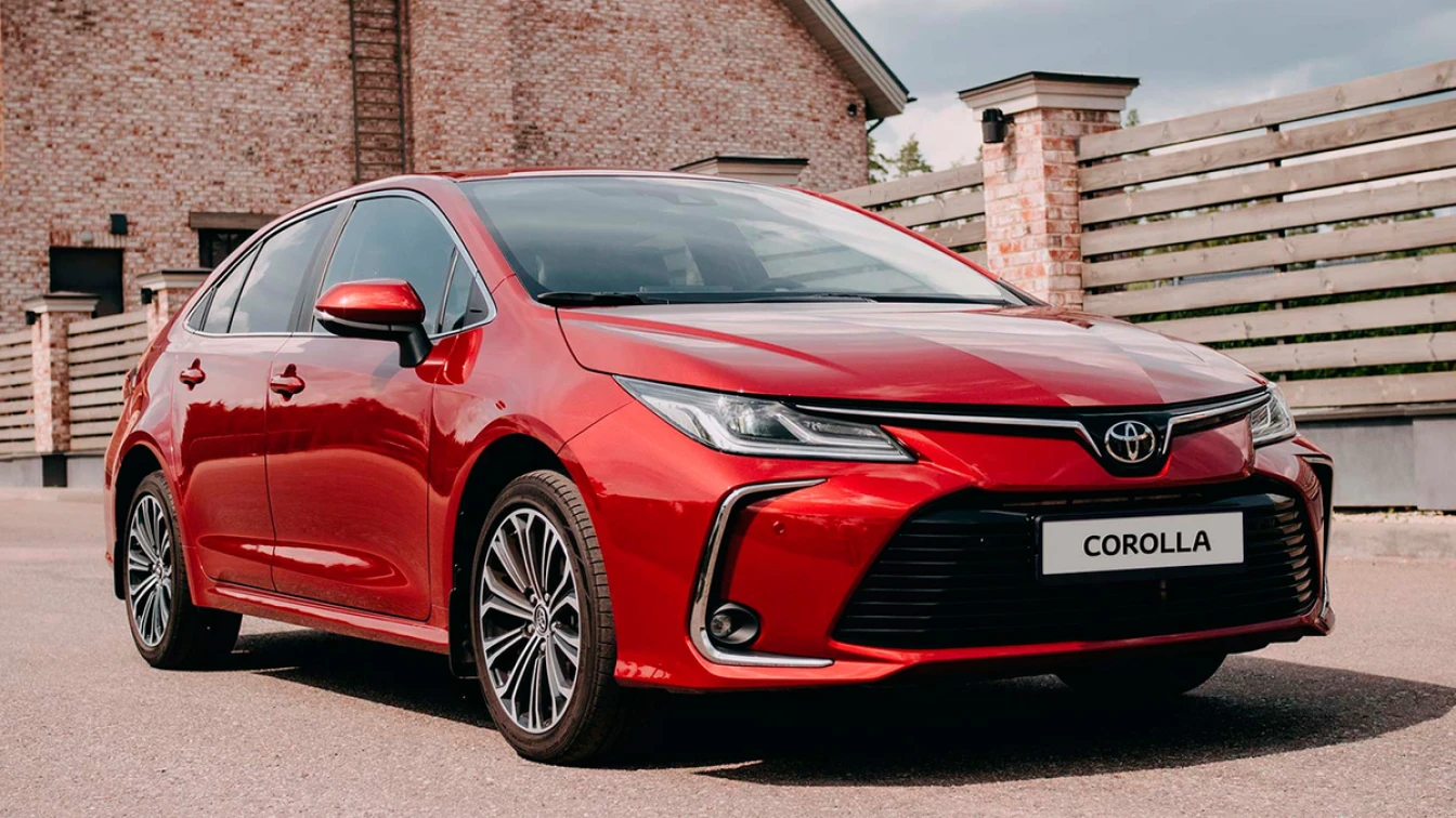trash containers for Toyota Corolla
