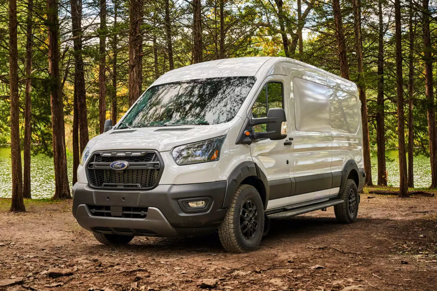 Ford Transit organizer for road trip